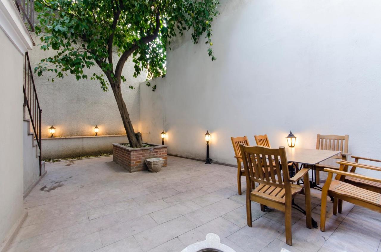 Mansion With Lemon Tree Διαμέρισμα Σμύρνη Εξωτερικό φωτογραφία